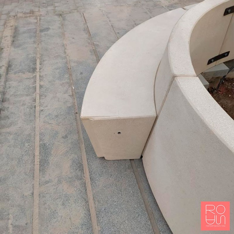 Banc-Jardinera Corba de Formigó Bruixes